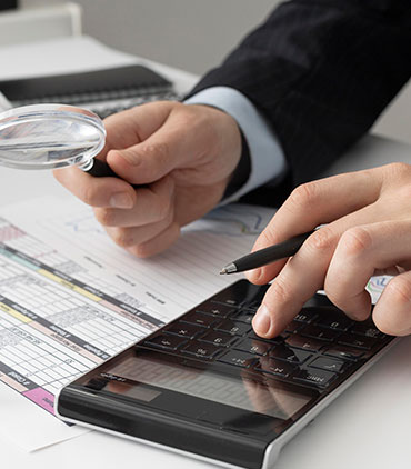 maincon-areas-de-experiencia-finanzas